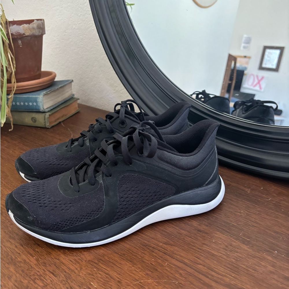 Lululemon Chargefeel workout Low sneakers